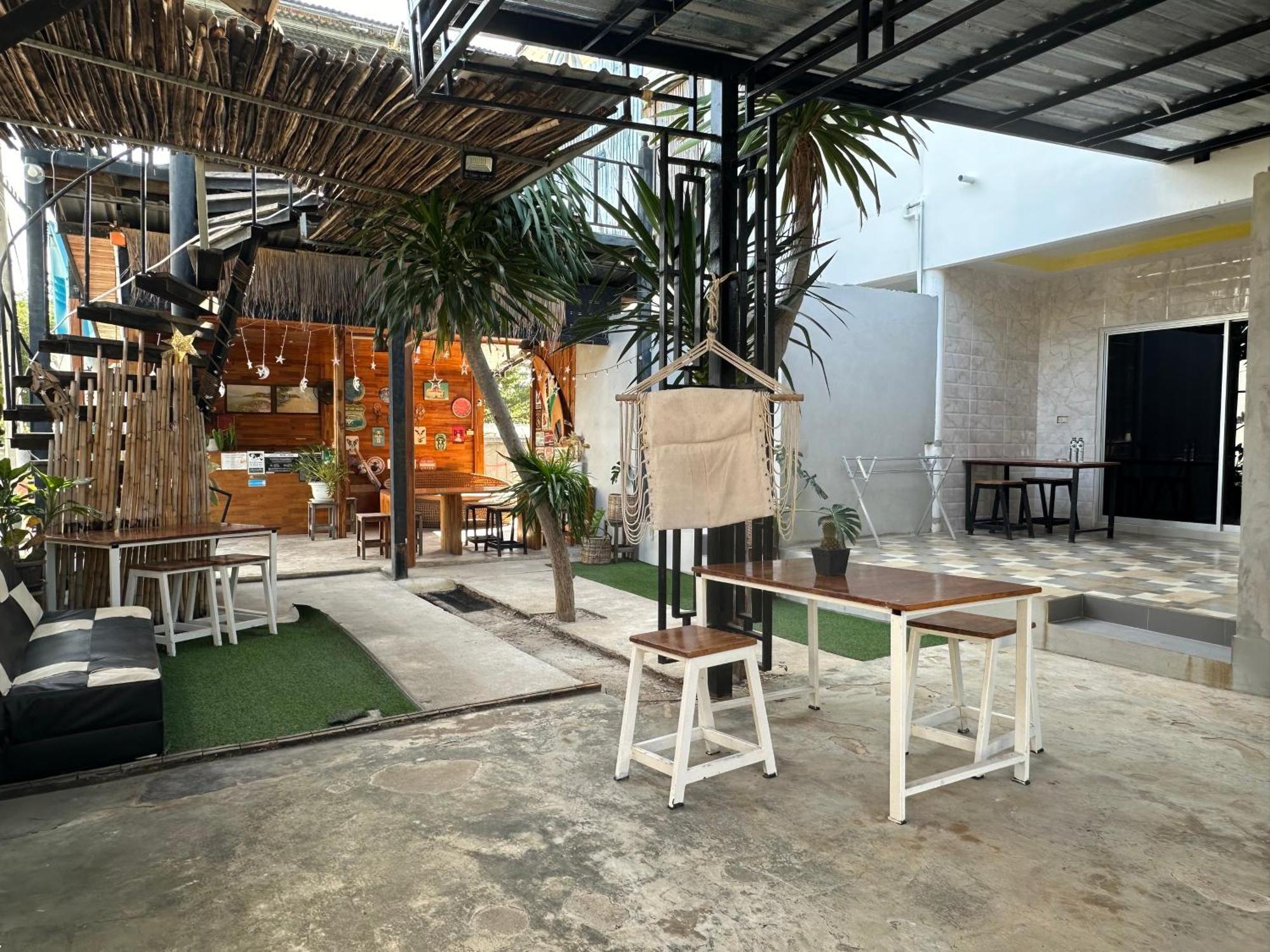 Jingle Bells Resort Koh Larn Ngoại thất bức ảnh