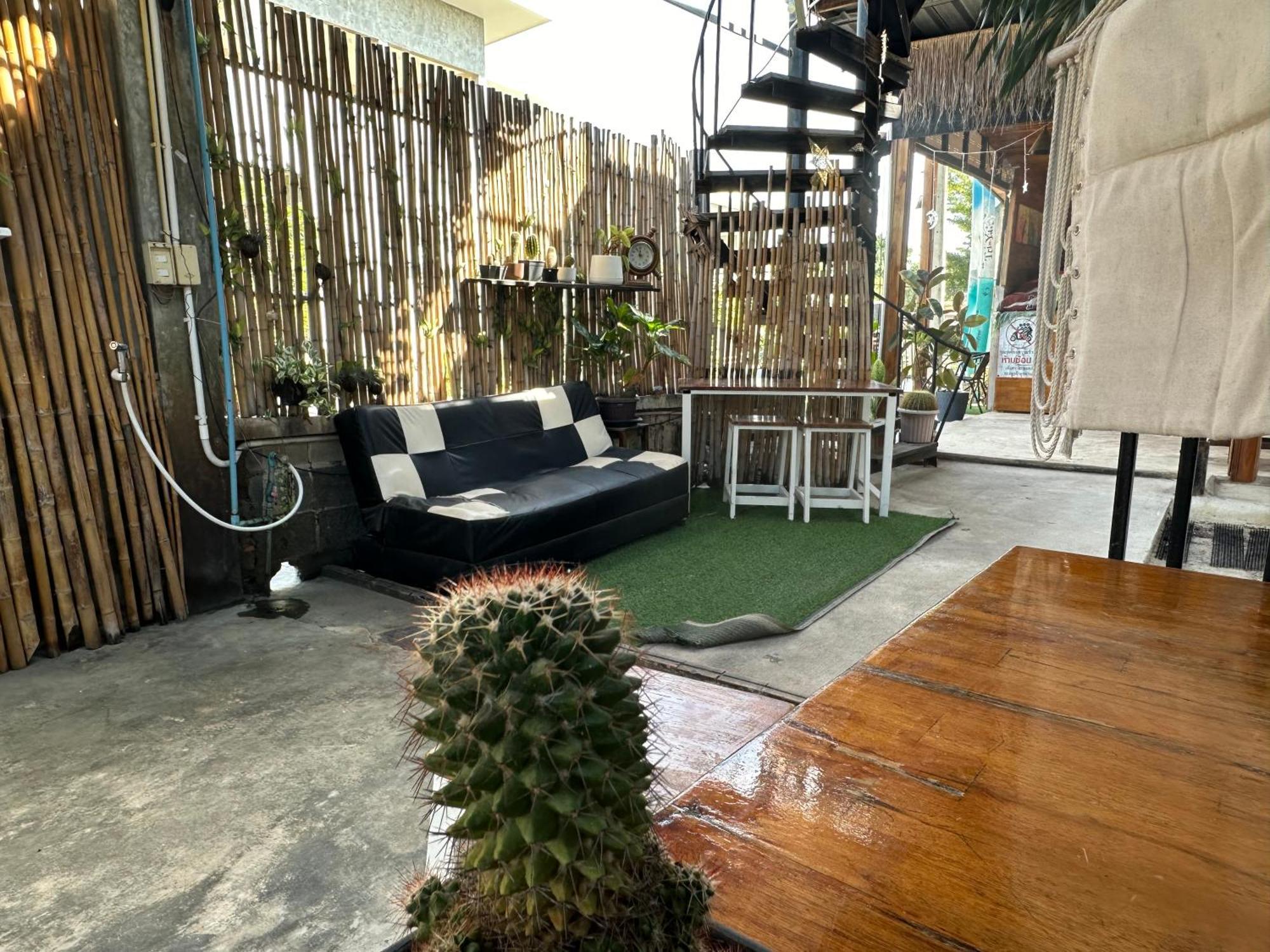 Jingle Bells Resort Koh Larn Ngoại thất bức ảnh