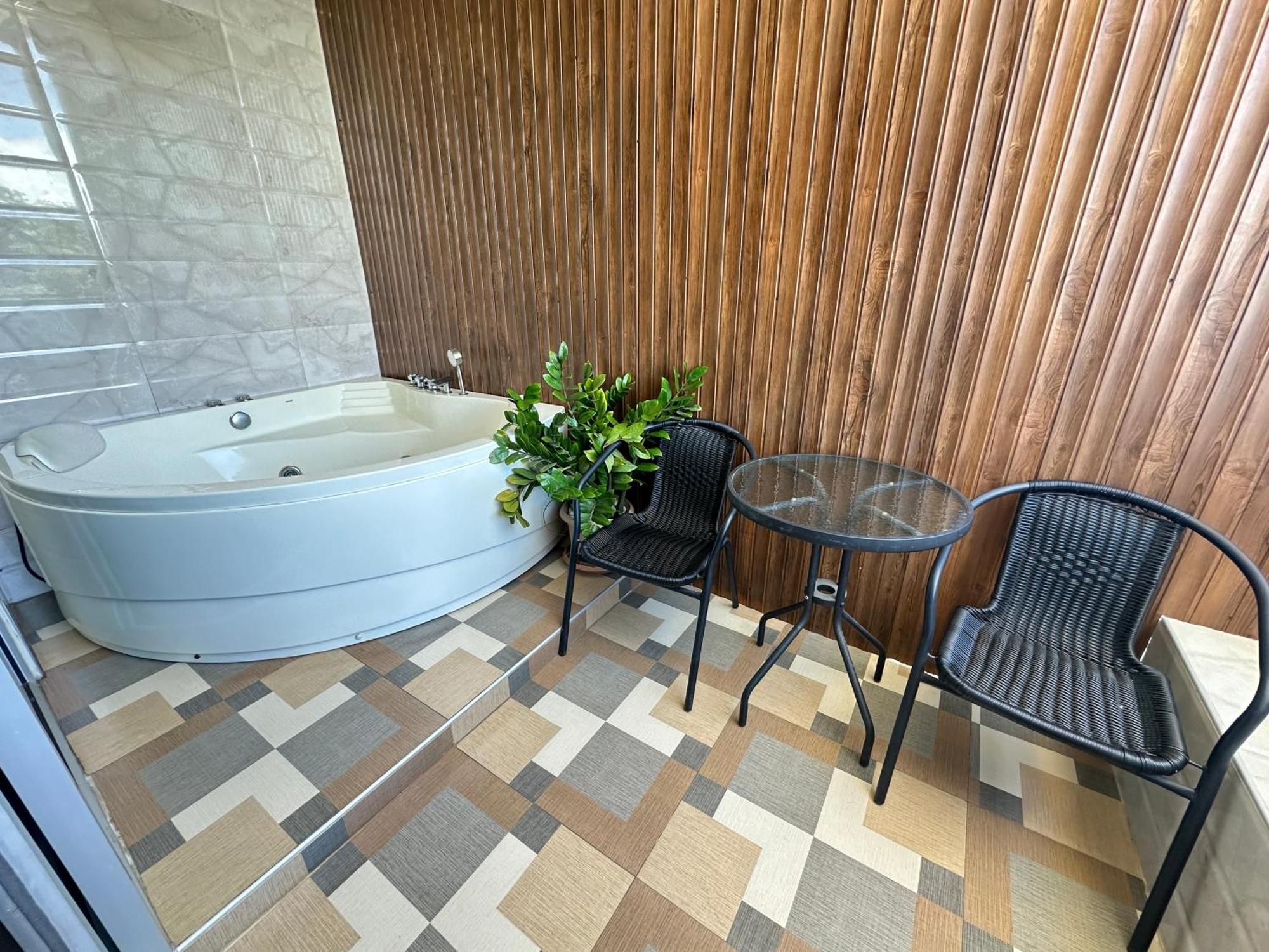Jingle Bells Resort Koh Larn Ngoại thất bức ảnh