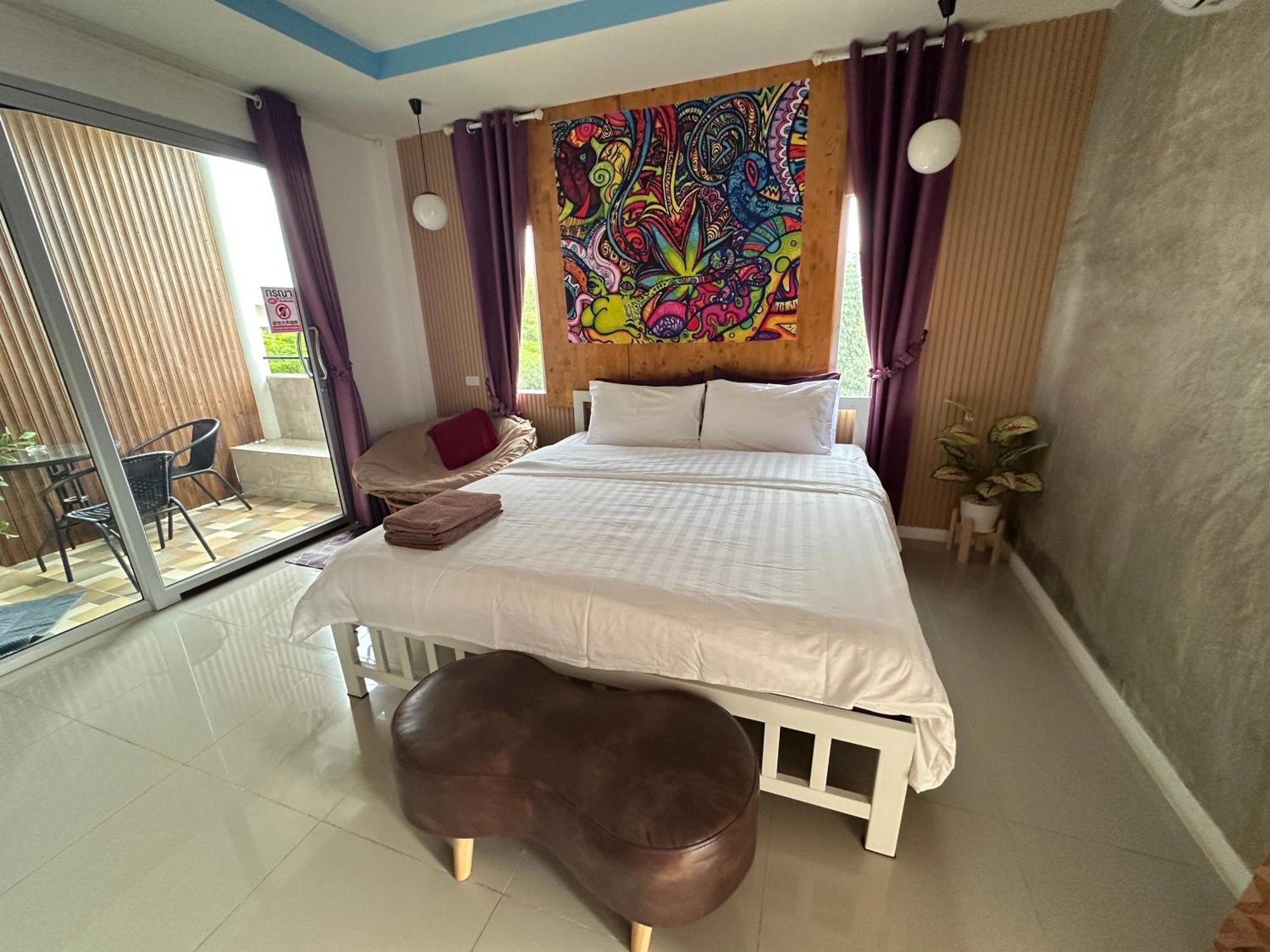 Jingle Bells Resort Koh Larn Ngoại thất bức ảnh